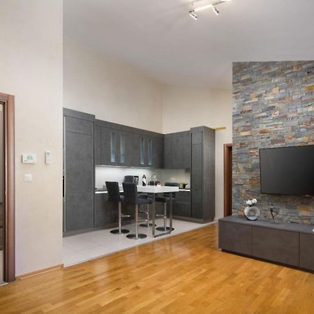 Apartment Leonardo Pula Exterior foto